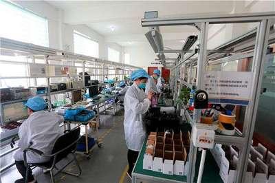 25家軟件(jian)工(gong)程技術(shu)中心(xin)賦(fu)能(neng)，助(zhu)力威(wei)海企業開(kai)拓市(shi)場新(xin)藍海